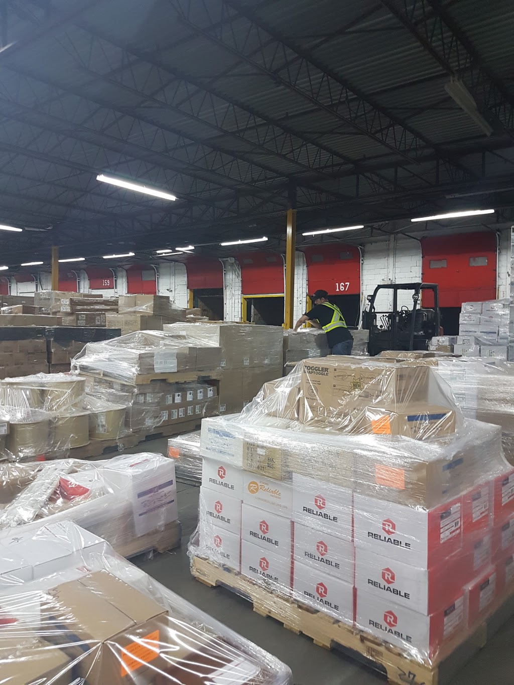 Fastfrate | 4415 Rue Fairway, Lachine, QC H8T 1B5, Canada | Phone: (514) 639-7747