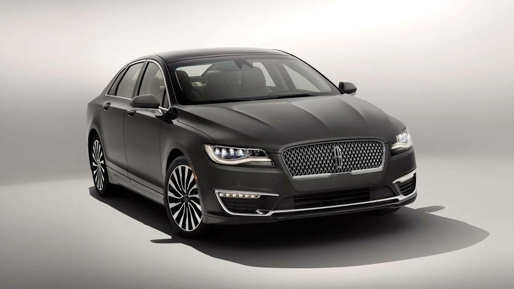 Pearson Airport Limo & Taxi Service | 3077 Swansea Dr, Oakville, ON L6L 6H7, Canada | Phone: (877) 335-5304