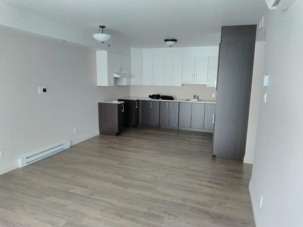 Domaine Villa St-Grégoire | 4890 Av Bouvet, Bécancour, QC G9H 1X4, Canada | Phone: (819) 233-3232