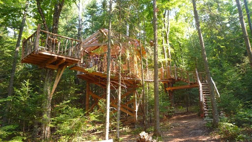 Les Toits du Monde | 1777 Chemin des Faucons, Nominingue, QC J0W 1R0, Canada | Phone: (819) 278-0483