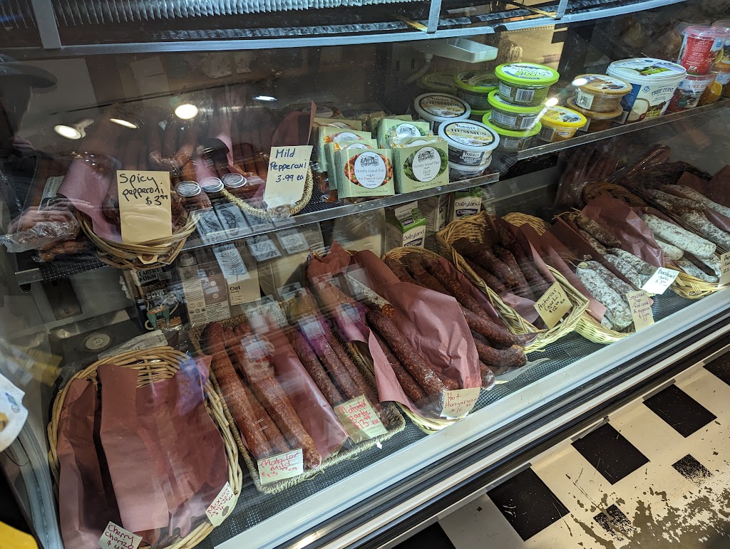Weinbergs Good Food | 6856 Island Hwy S, Fanny Bay, BC V0R 1W0, Canada | Phone: (250) 335-1534