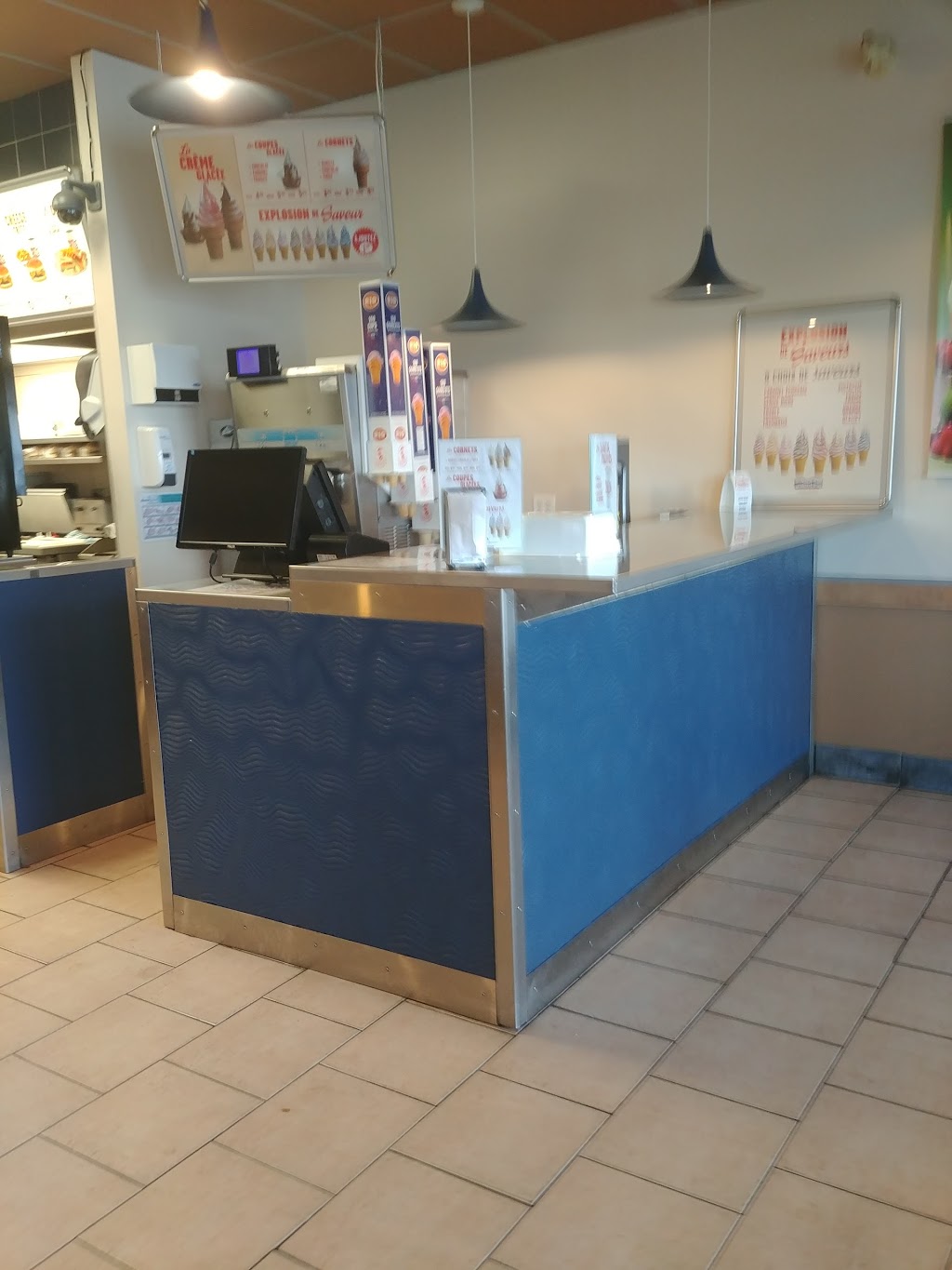 Valentine | 1335 Rue Belvédère S, Sherbrooke, QC J1H 4E4, Canada | Phone: (819) 562-9870