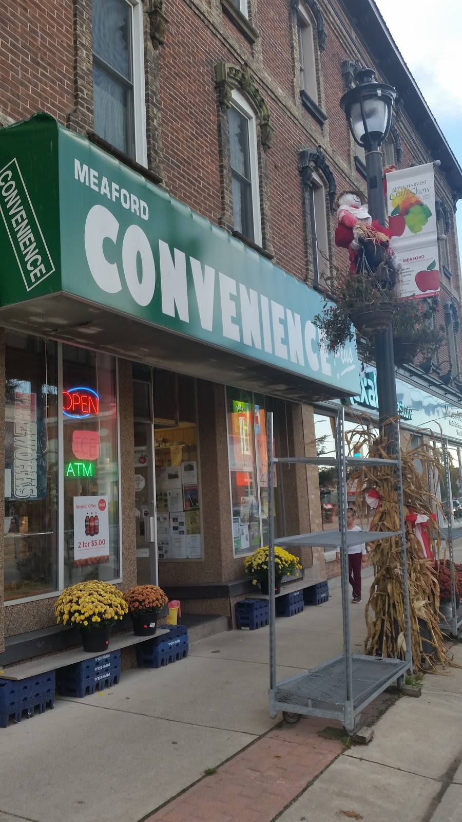 Meaford Convenience | 50 N Sykes St, Meaford, ON N4L 1R2, Canada | Phone: (519) 538-9975
