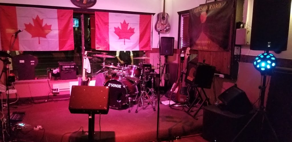 Cheerz Pub and Grill | 159 Dundas St E, Trenton, ON K8V 1L5, Canada | Phone: (613) 394-4407