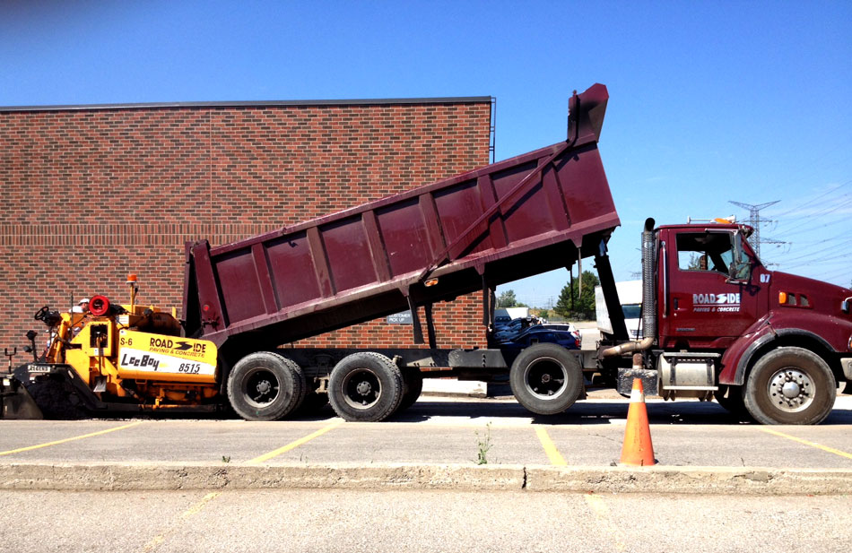 Roadside Paving Ltd | 125 Toryork Dr, North York, ON M9L 1X9, Canada | Phone: (416) 740-3876