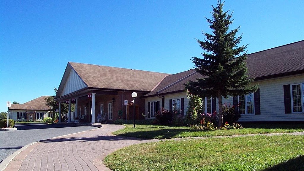 Revera Arnprior Villa | 15 Arthur St, Arnprior, ON K7S 1A1, Canada | Phone: (613) 623-0414