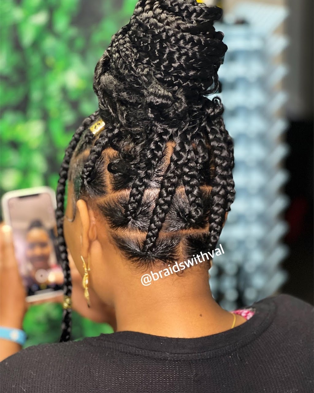 Braidswithval | 53 Young St, Hamilton, ON L8N 1V1, Canada | Phone: (905) 531-7966
