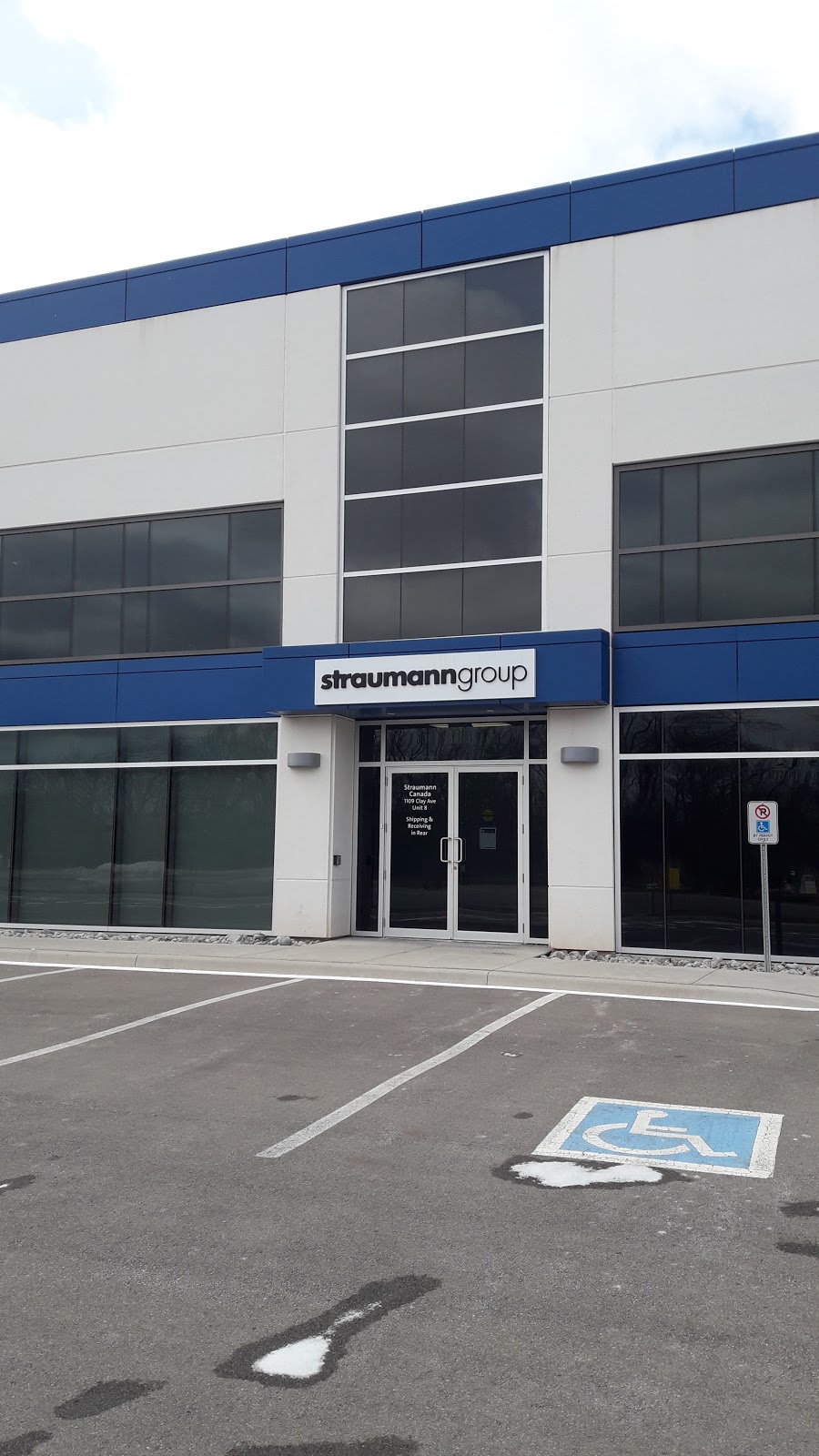Straumann Canada | 1109 Clay Ave Unit 8, Burlington, ON L7L 0A1, Canada | Phone: (800) 363-4024