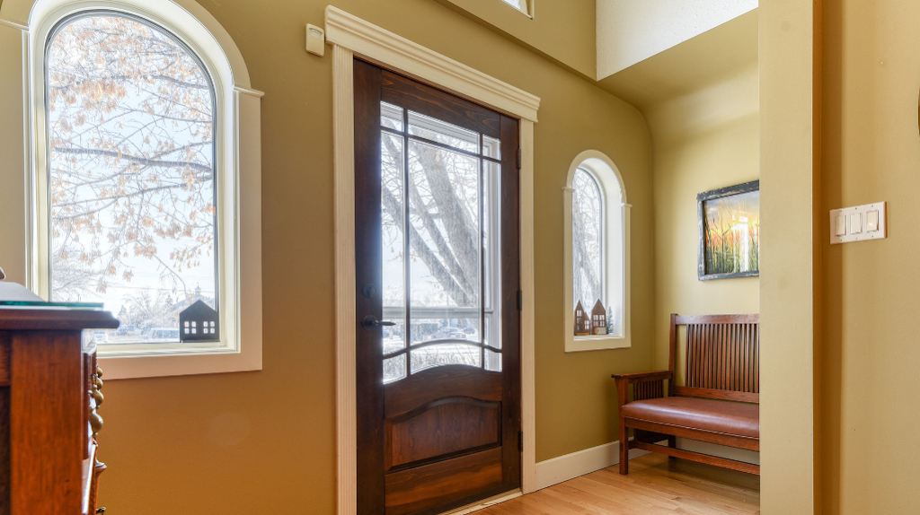 First Place | 300 1 Ave, Strathmore, AB T1P 1B3, Canada | Phone: (877) 698-0279