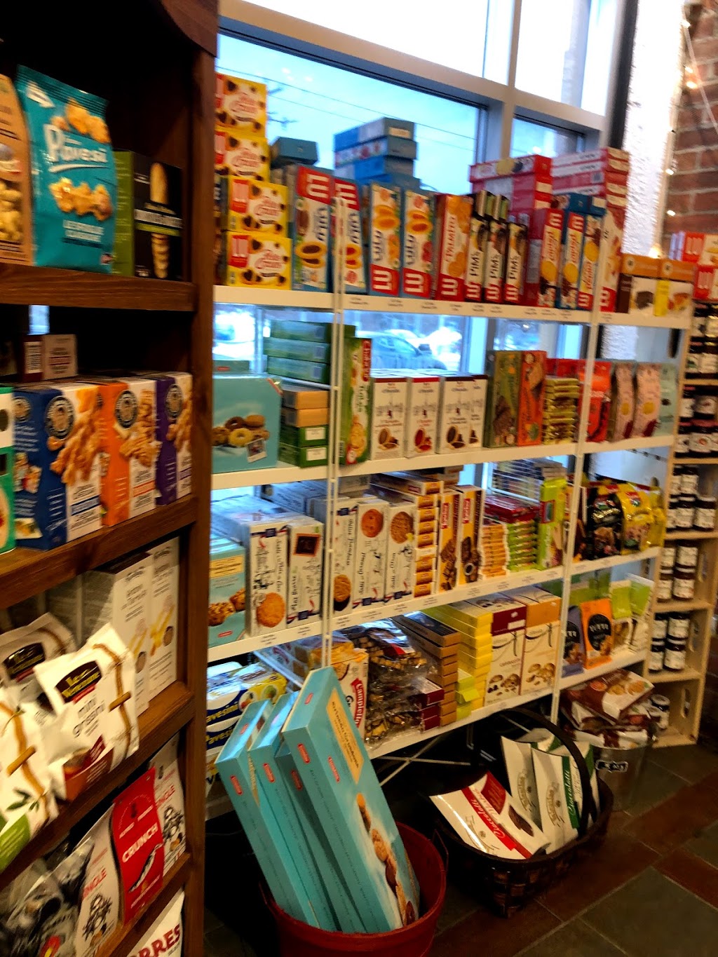 Le Coin dItalie, épicerie fine | 1381 Rue King Ouest, Sherbrooke, QC J1J 2B8, Canada | Phone: (819) 563-5130