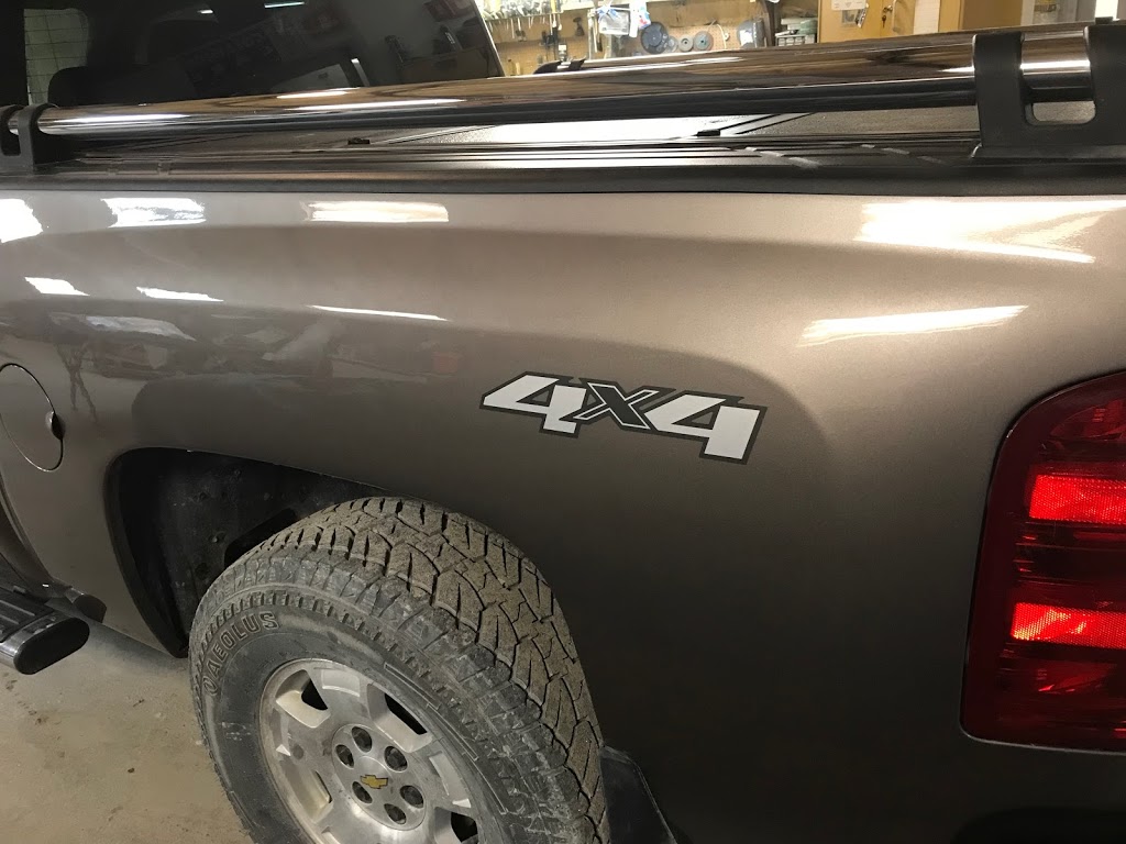 Ace Auto Collision Express | 31-A Parks Dr, Belleville, ON K8N 4Z5, Canada | Phone: (613) 771-0402