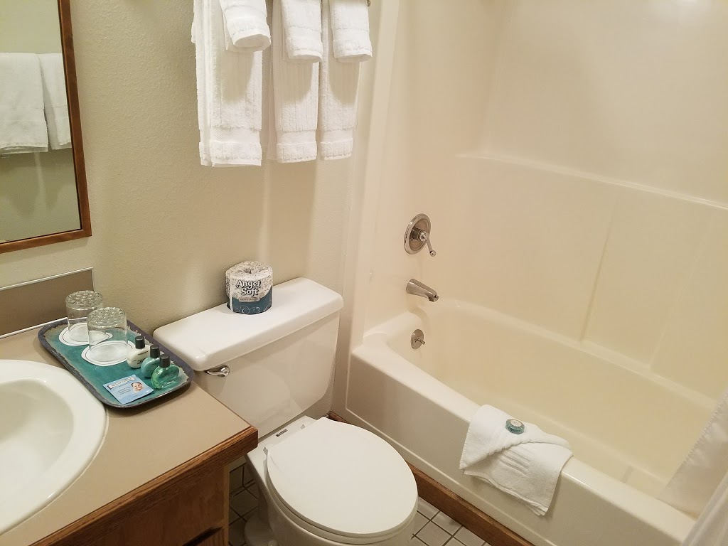 Rosario Resort and Spa | 1400 Rosario Rd, Eastsound, WA 98245, USA | Phone: (360) 376-2222