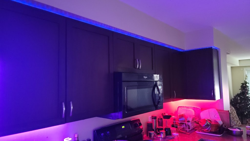 DG Illusion | 37 Silver St, Huntsville, ON P1H 1M2, Canada | Phone: (705) 500-4893