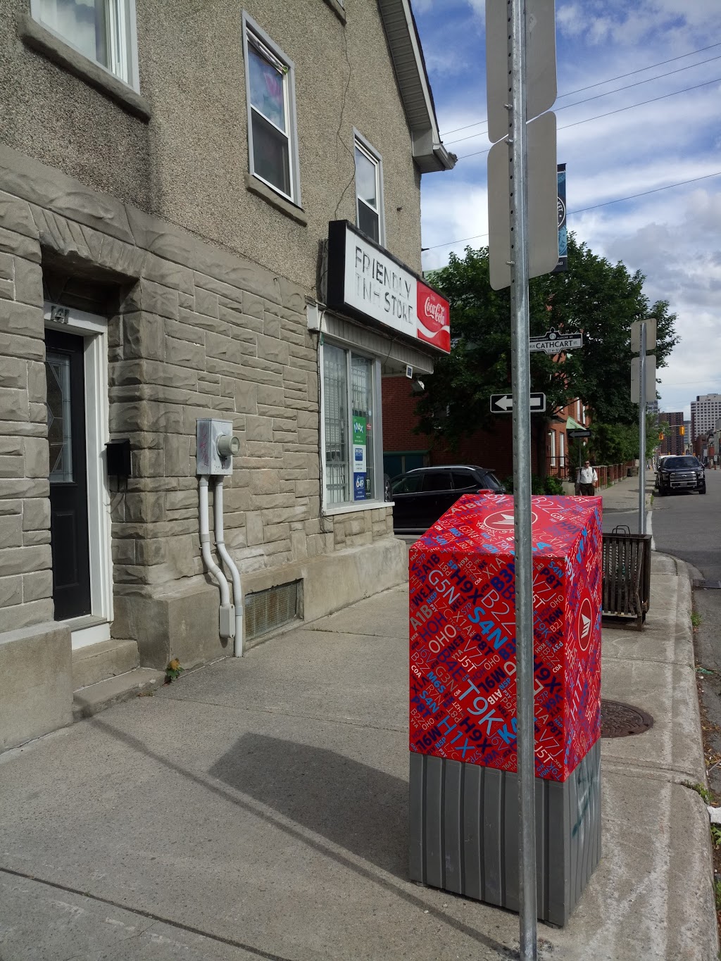 Friendly Store | 157 Cathcart St, Ottawa, ON K1N 5C1, Canada | Phone: (613) 241-5150