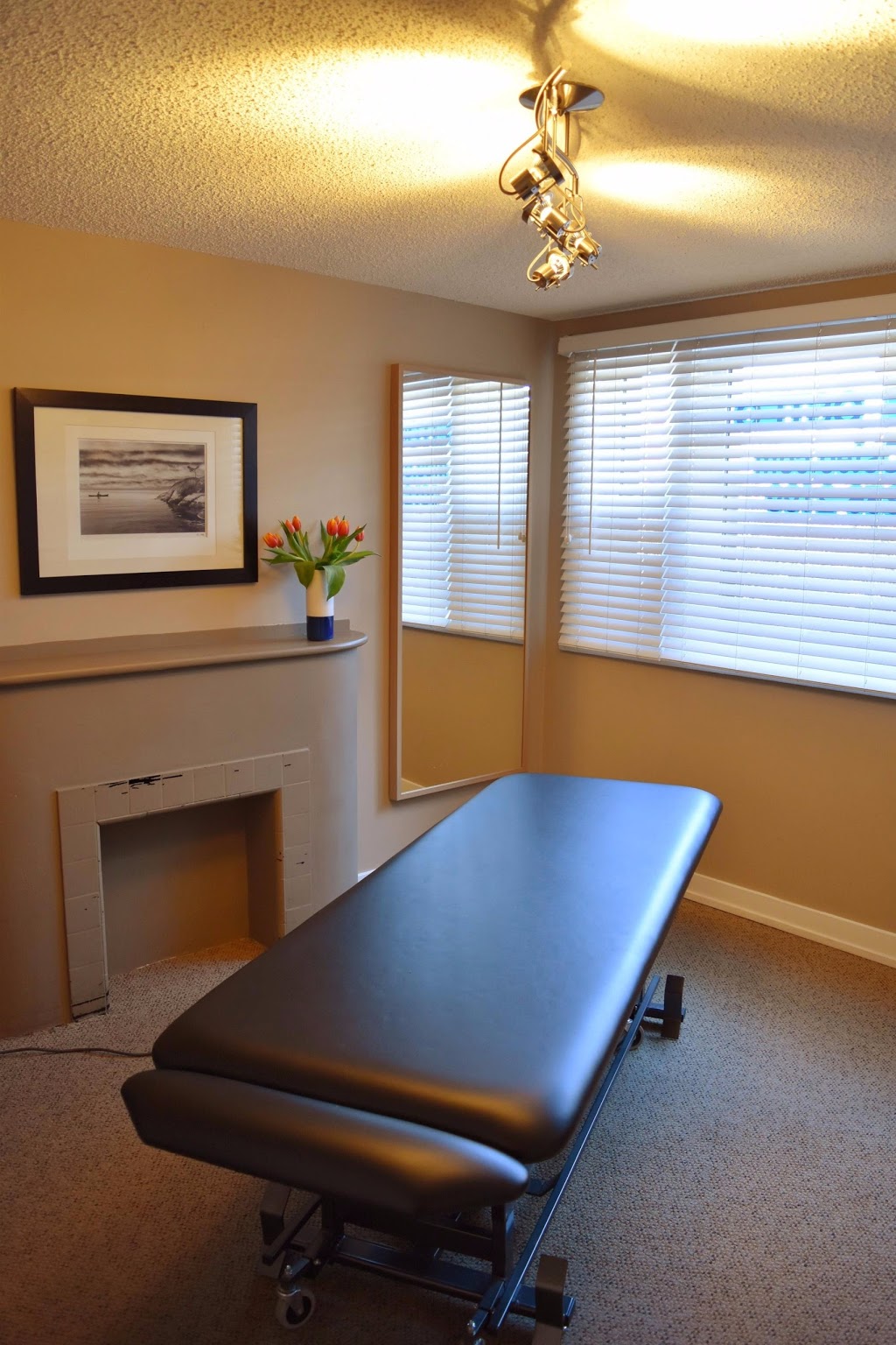 Alpine Osteo | 2719 Centre St N, Calgary, AB T2E 2V5, Canada | Phone: (587) 356-2199