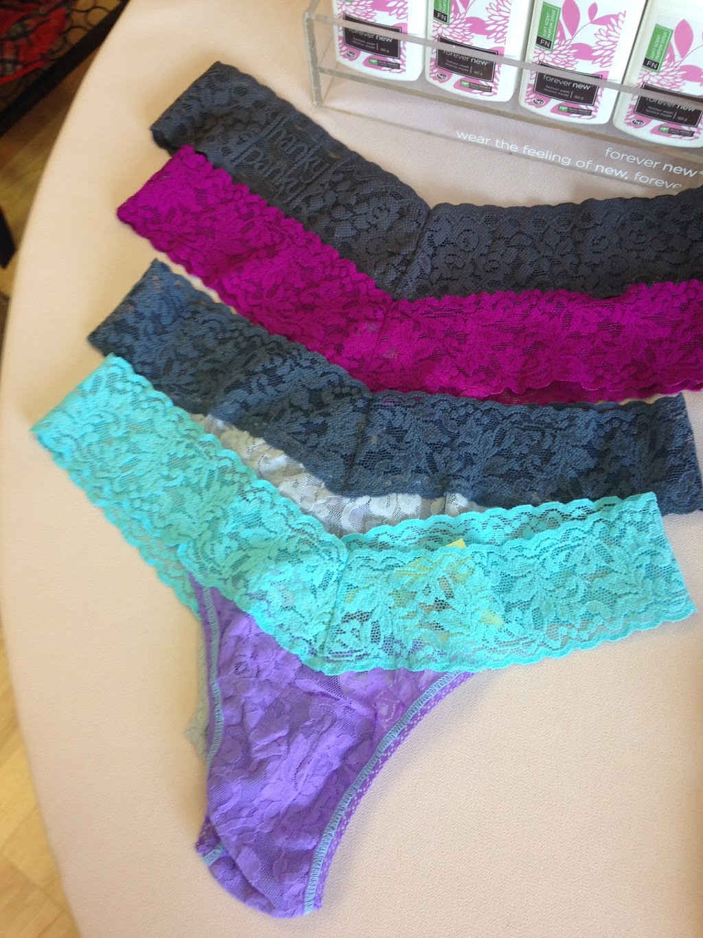 Feminine Form Ltd | 4061 200 St #105, Langley City, BC V3A 1K8, Canada | Phone: (604) 532-9449