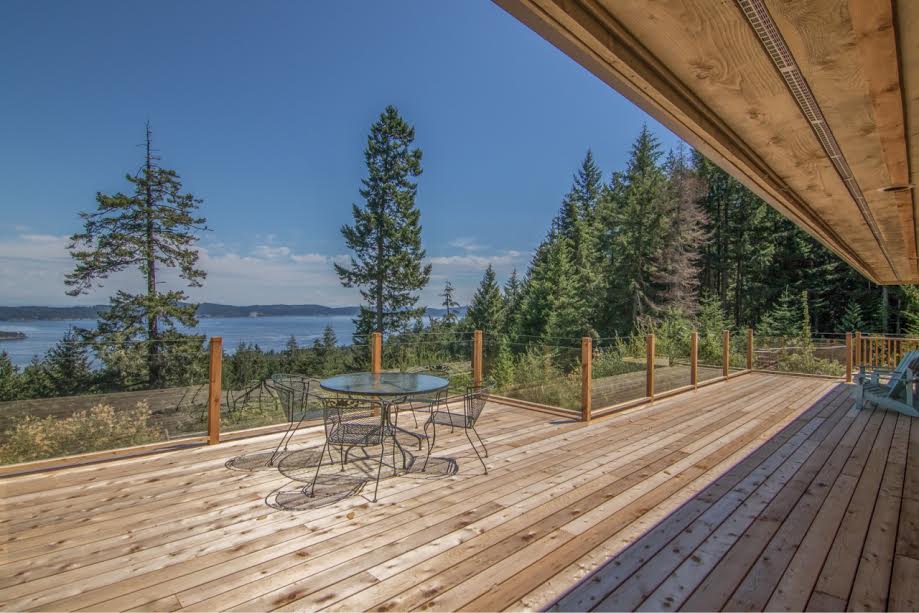 OceanView GetAway Guest House | 180 Suneagle Dr, Salt Spring Island, BC V8K 1E5, Canada | Phone: (604) 764-2348