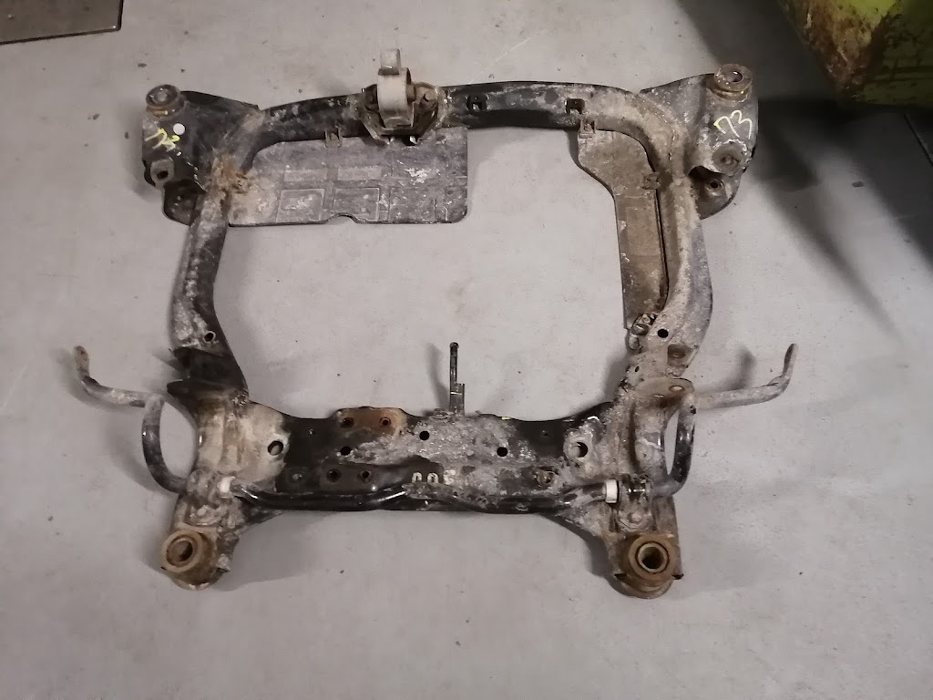 Babak Auto | 1221 Rue Labadie Garage #106Î, Longueuil, QC J4N 1E2, Canada | Phone: (514) 443-5137
