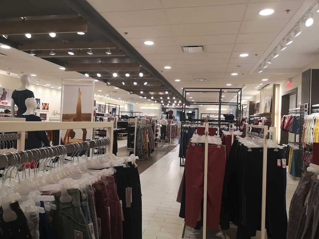 Reitmans | 1600 Boul. le Corbusier, Laval, QC H7S 1Z2, Canada | Phone: (450) 688-5474
