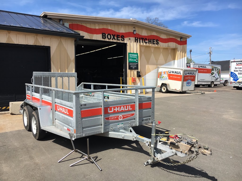 U-Haul Moving & Storage of Moncton | 1795 Main St, Moncton, NB E1E 1H4, Canada | Phone: (506) 857-8923
