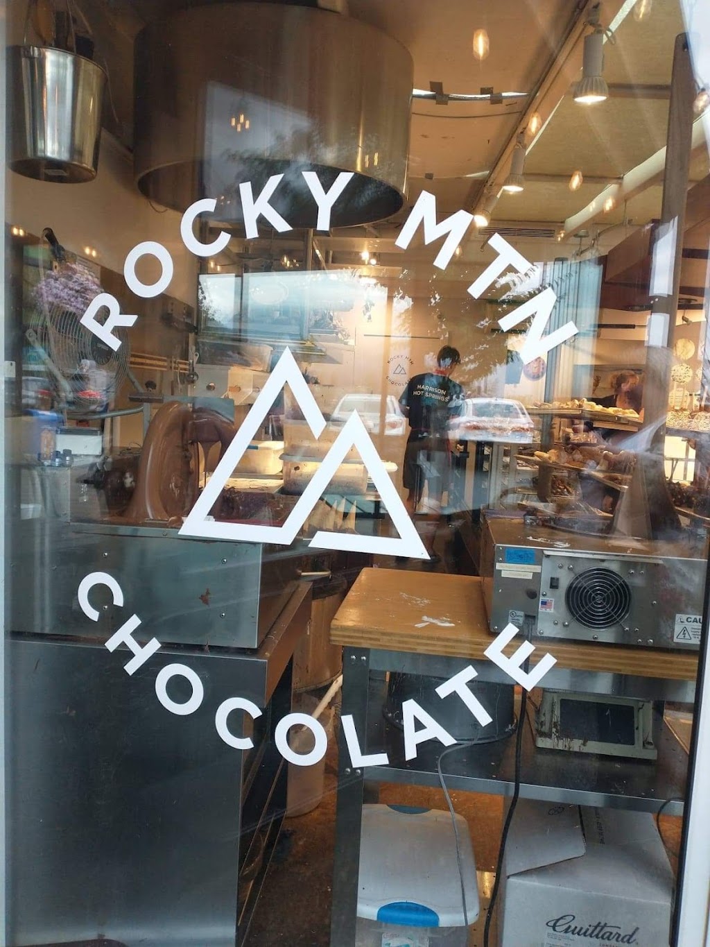 Rocky Mountain Chocolate Factory | 328 Esplanade Ave, Harrison Hot Springs, BC V0M 1K0, Canada | Phone: (604) 491-2010
