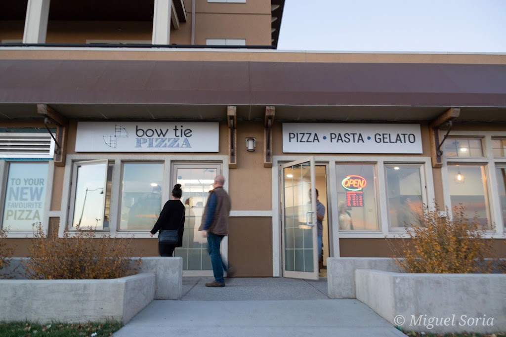 Bow Tie Pizza | 112 Mahogany St, Calgary, AB T3M 2R2, Canada | Phone: (403) 299-0000