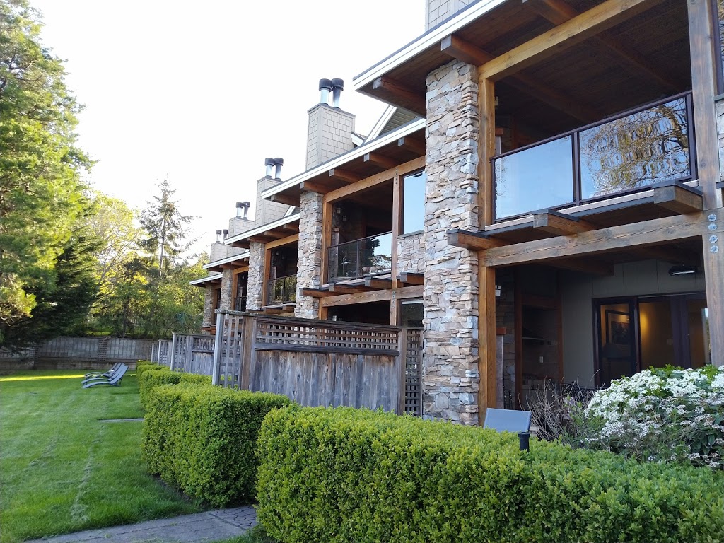 Galiano Oceanfront Inn and Spa | 134 Madrona Dr, Galiano Island, BC V0N 1P0, Canada | Phone: (250) 539-3388