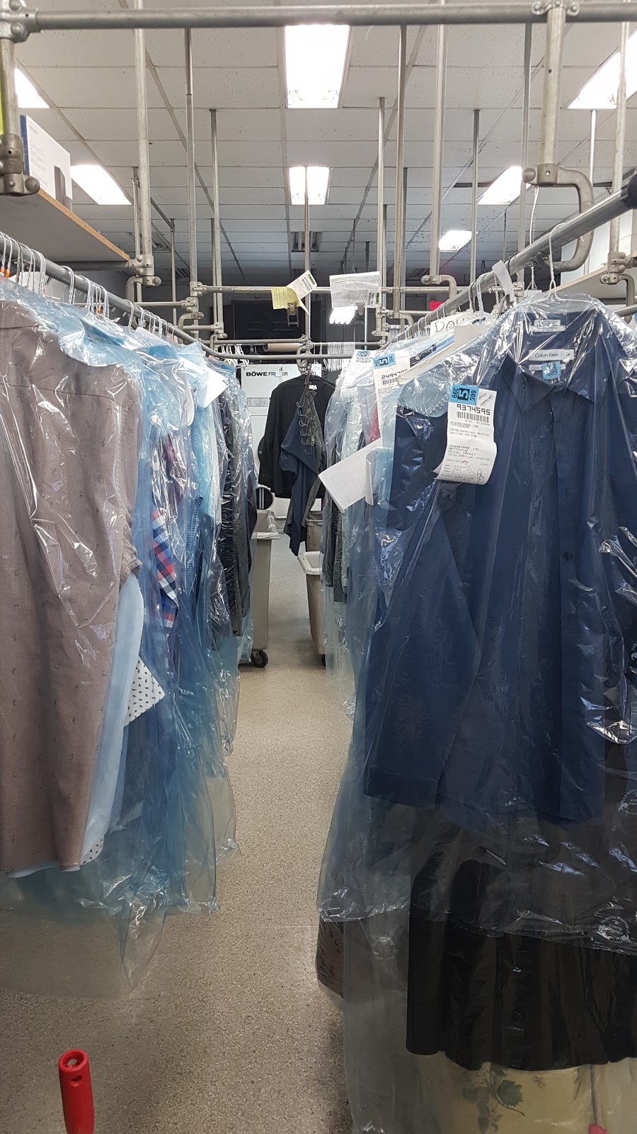 Nettoyeur Tina | 3159 Bd Dagenais O, Laval, QC H7P 1T8, Canada | Phone: (450) 622-5232
