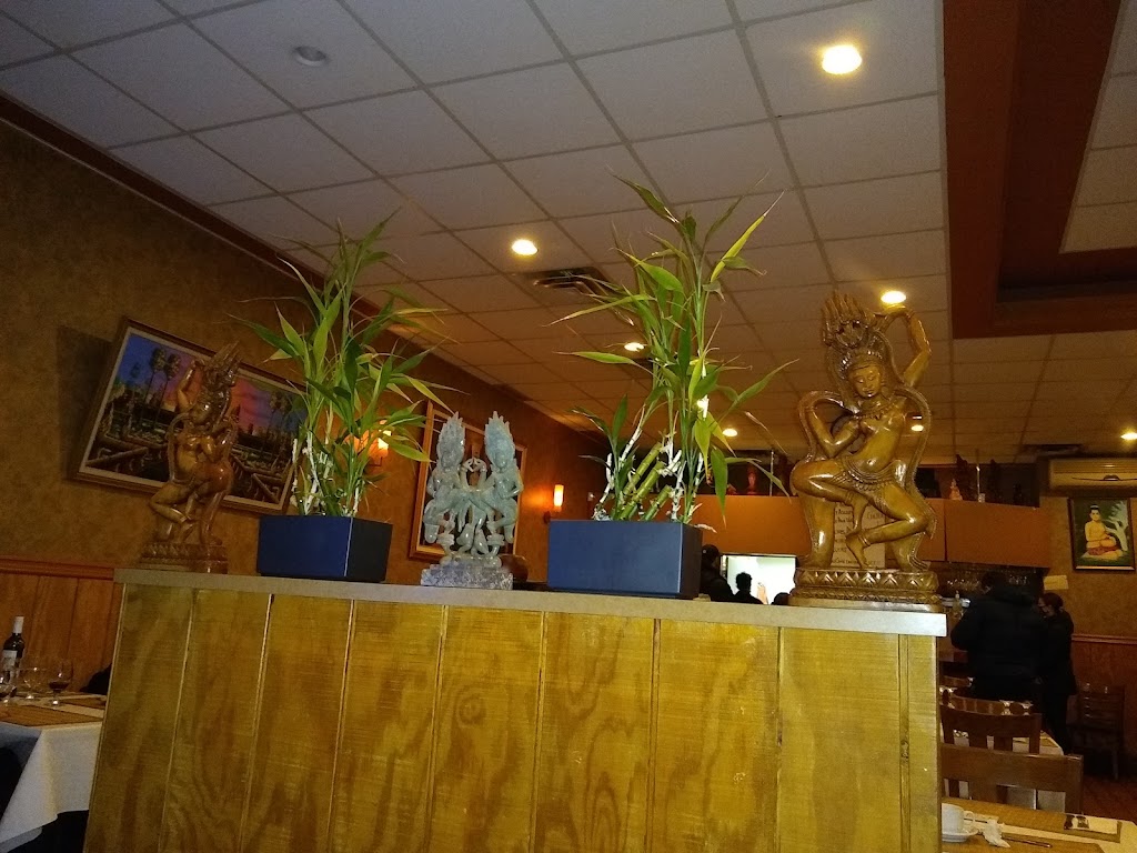 Rasmey Angkor Restaurant | 3085 Ch Sainte-Marie, Mascouche, QC J7K 1P2, Canada | Phone: (450) 966-6336