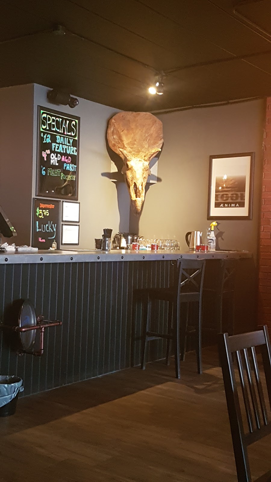 BLAKBAR Tavern | 10762 82 Ave NW, Edmonton, AB T6E 2A8, Canada