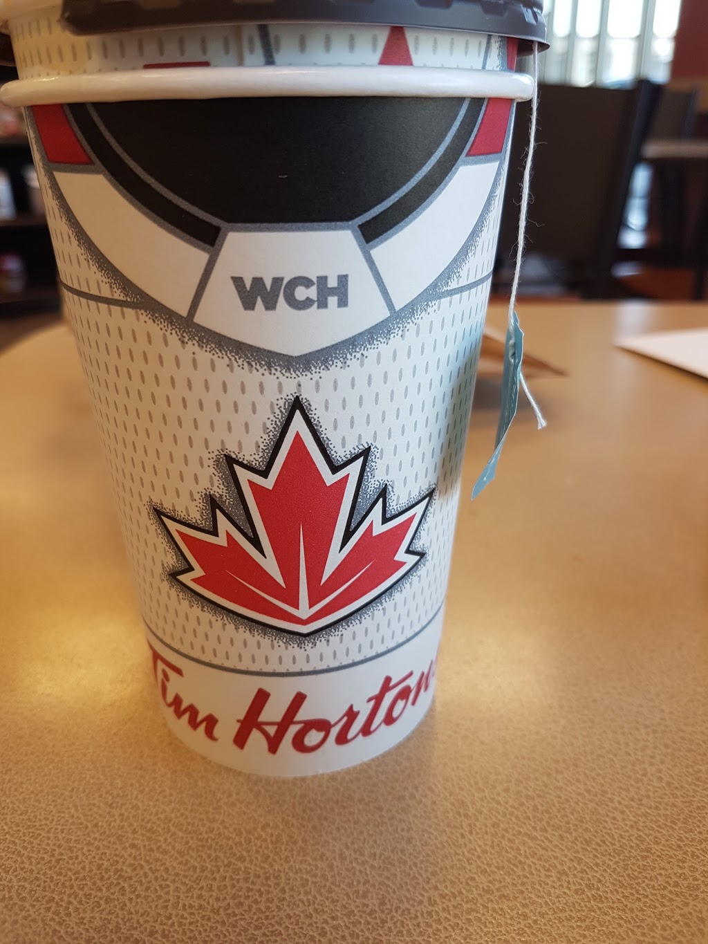 Tim Hortons | 228 Dundas St, Woodstock, ON N4S 1A7, Canada | Phone: (519) 421-3773