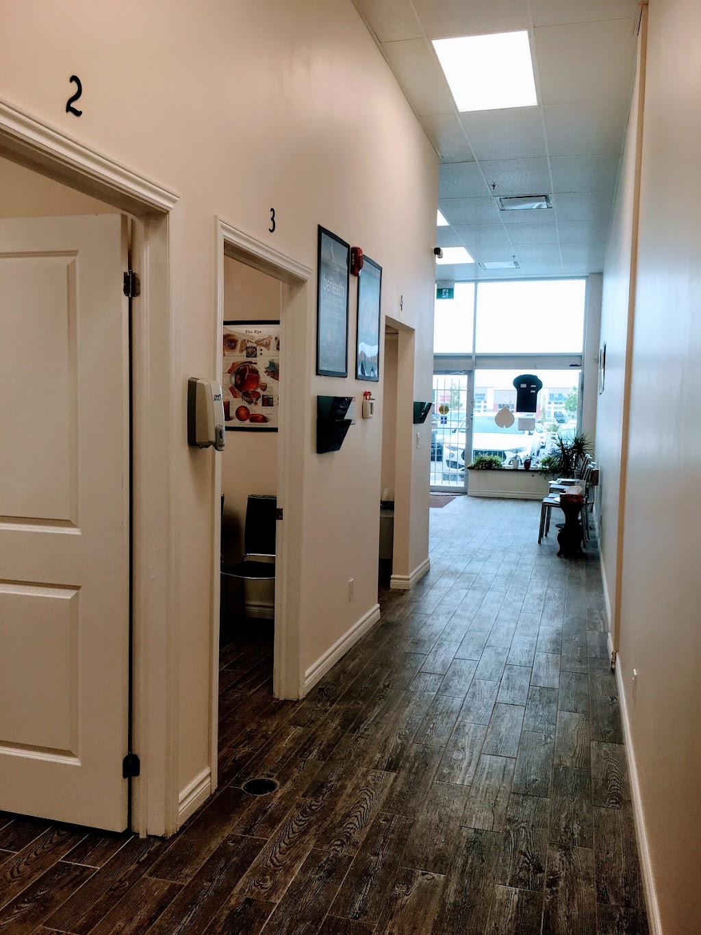 Brampton Eyes | 80 Maritime Ontario Blvd Unit 44, Brampton, ON L6S 0E7, Canada | Phone: (905) 799-3937