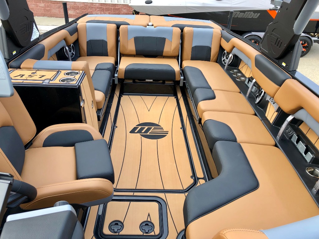 Saskatoon Watersports | 3535 Idylwyld Dr N, Saskatoon, SK S7L 6B5, Canada | Phone: (306) 652-8443