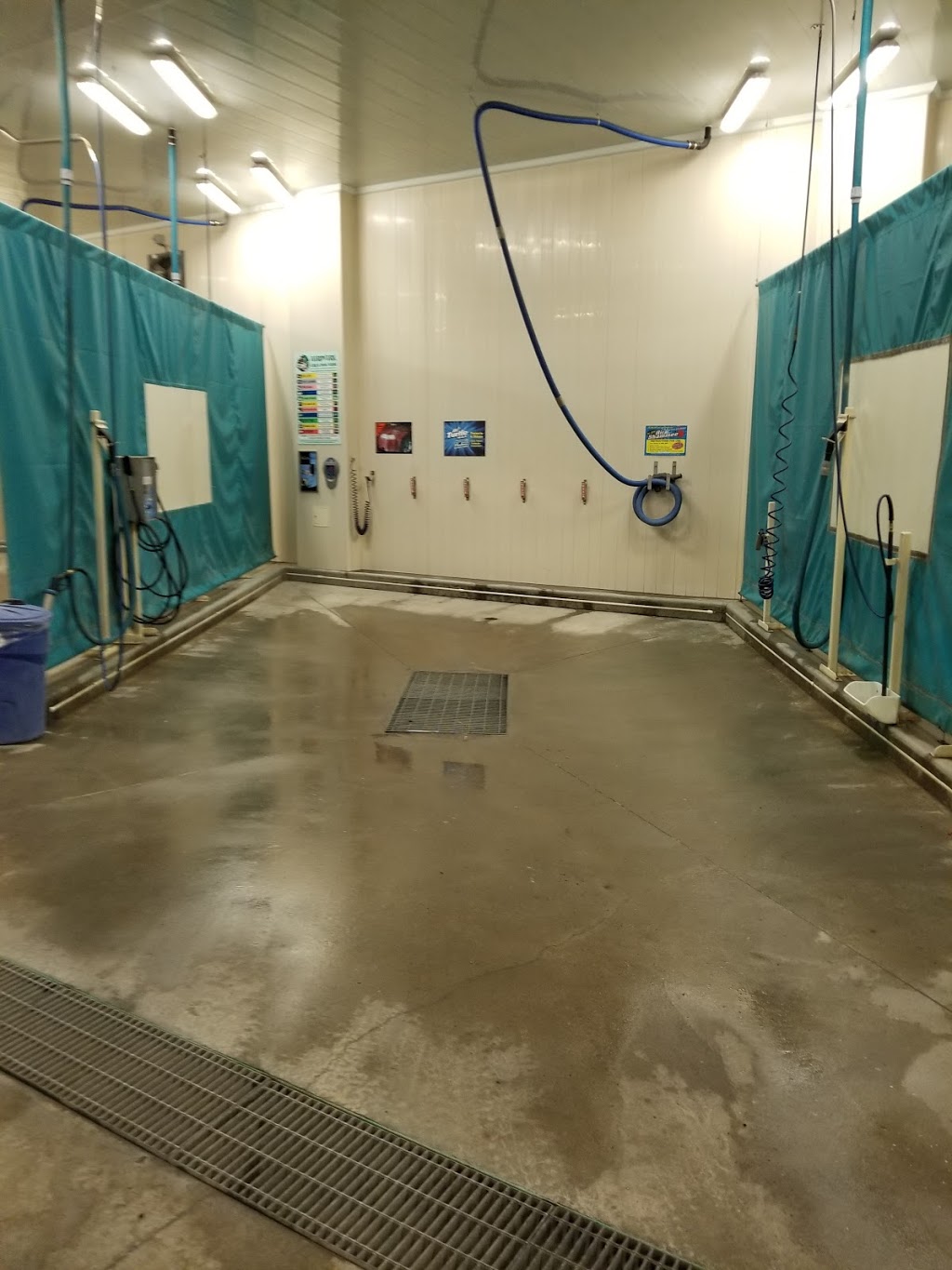 Sparkle & Shine Car and Dog Wash | Mountain View County, AB T0M 0N0, Canada | Phone: (403) 586-8519