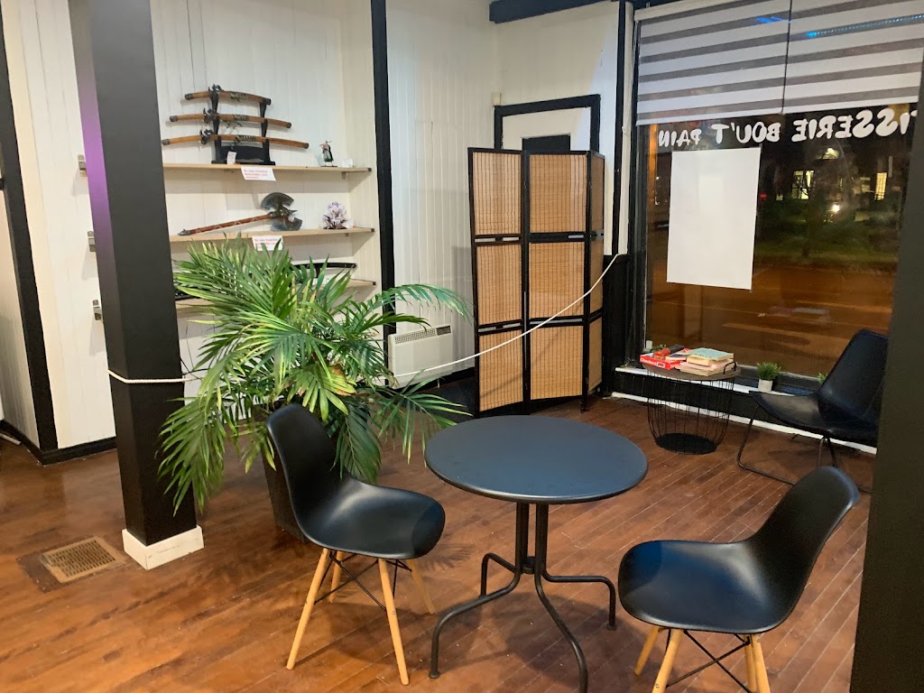 Boba t 77 / Pâtisserie Bout | 18 Rue Carignan, Victoriaville, QC G6P 4Z6, Canada | Phone: (819) 460-1530