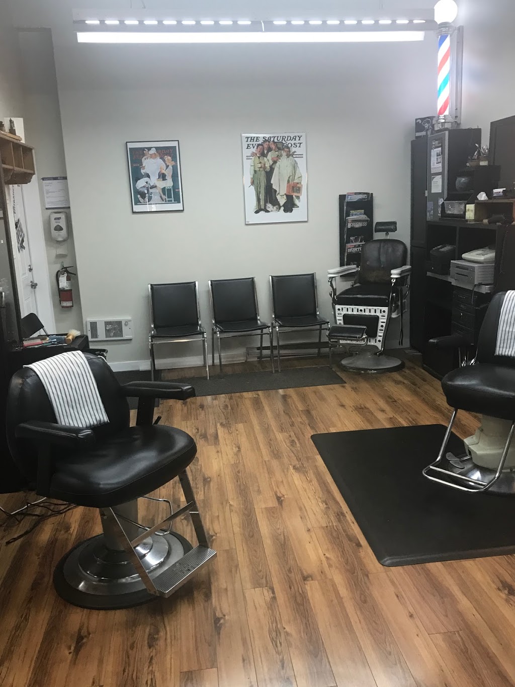Nicolettes Barbershop | hair care | 2354 Anora Dr, Abbotsford, BC V2S 5P8, Canada | 6048533588 OR +1 604-853-3588