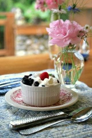 Kangaroo House Bed & Breakfast | 1459 N Beach Rd, Eastsound, WA 98245, USA | Phone: (360) 376-2175