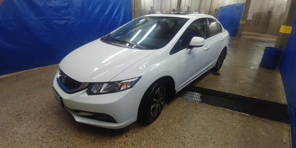 Mississippi Jacks Car Wash & Convenience Centre | 1034 Beaverhill Blvd, Winnipeg, MB R2J 4B1, Canada | Phone: (204) 253-1870