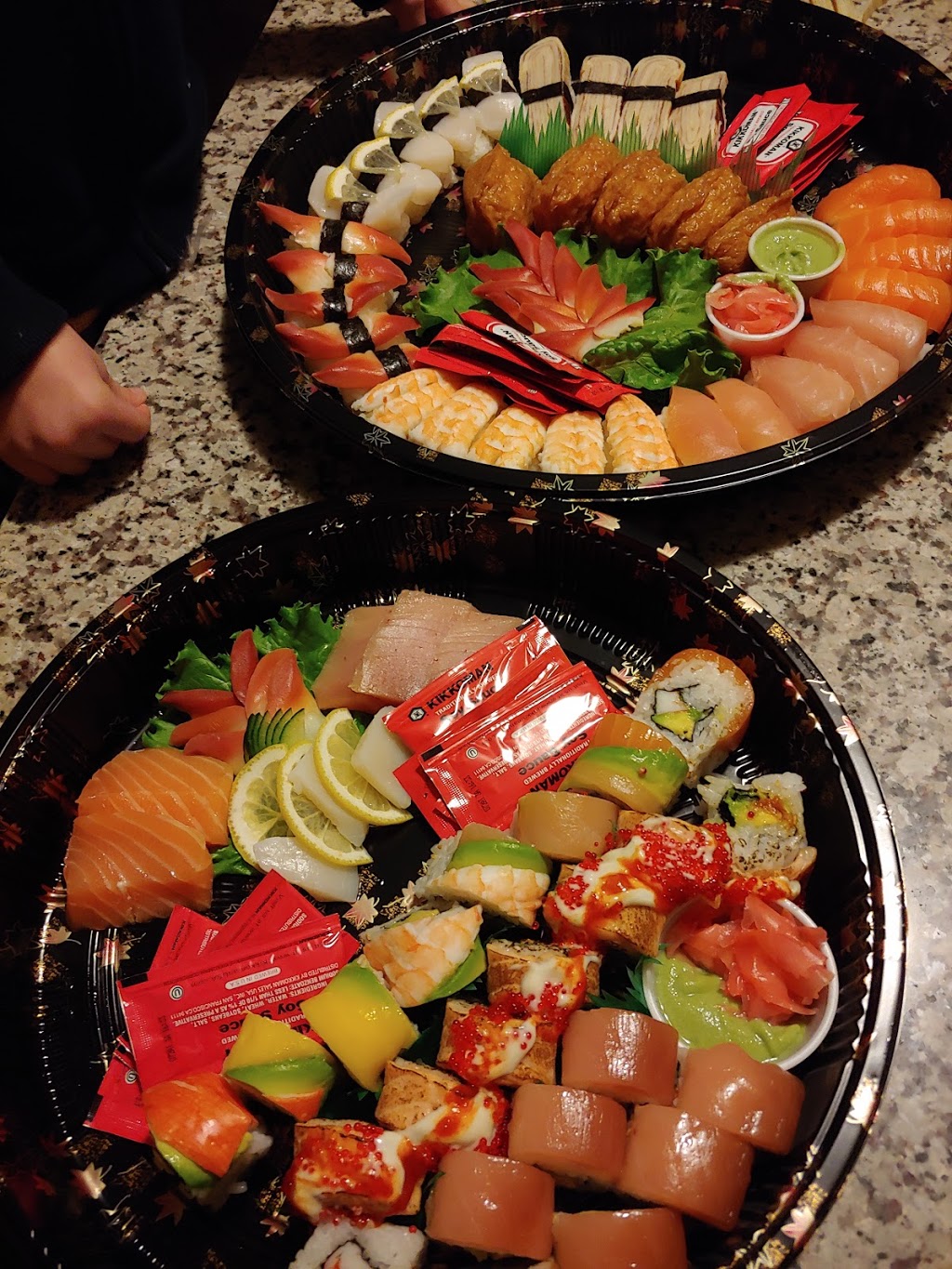 Kami Sushi | 2915 Ellwood Dr SW, Edmonton, AB T6W 0E4, Canada | Phone: (780) 489-5949