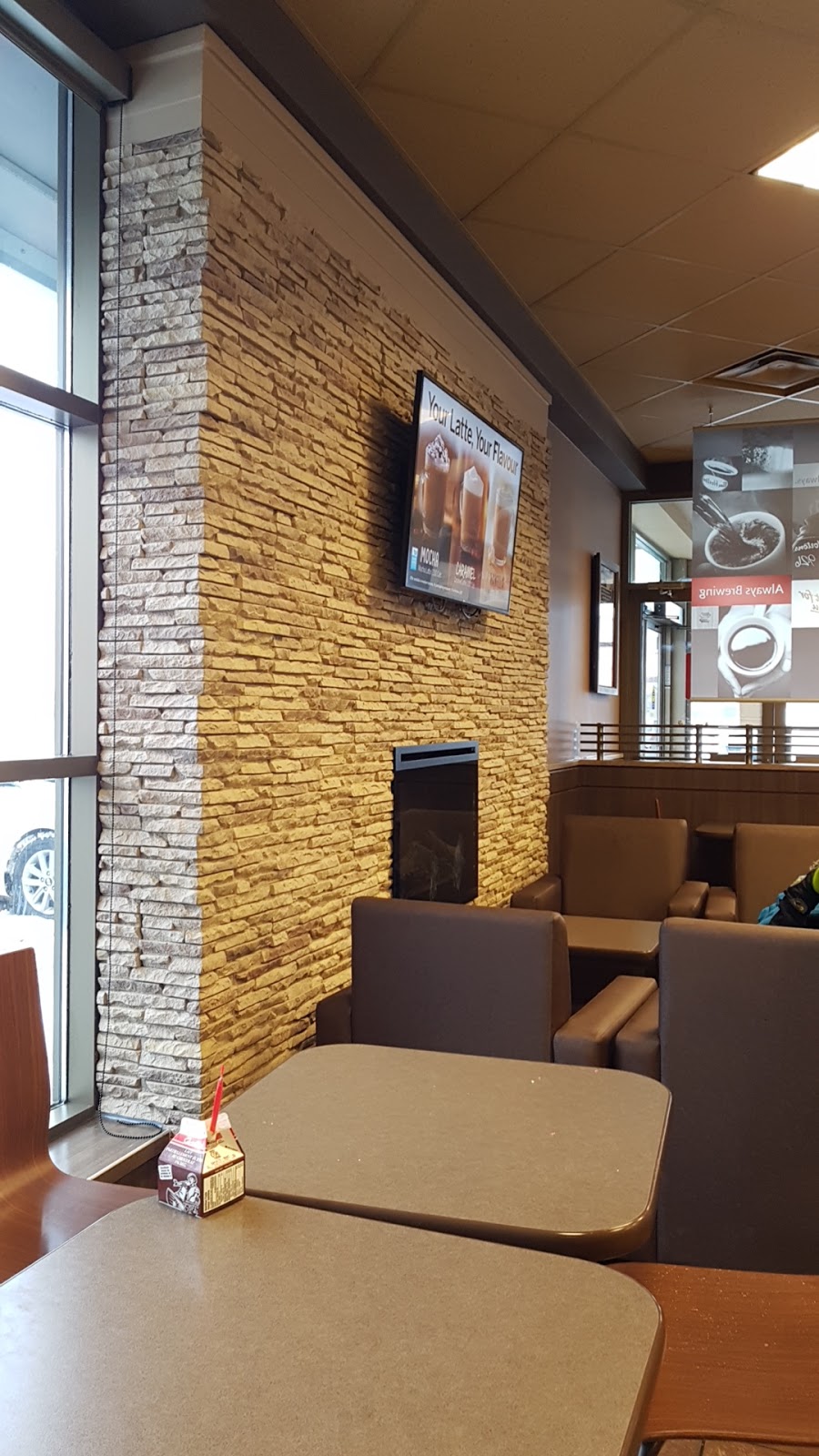Tim Hortons | 15 Queensway East Unit 3, Simcoe, ON N3Y 4Y2, Canada | Phone: (519) 428-0101