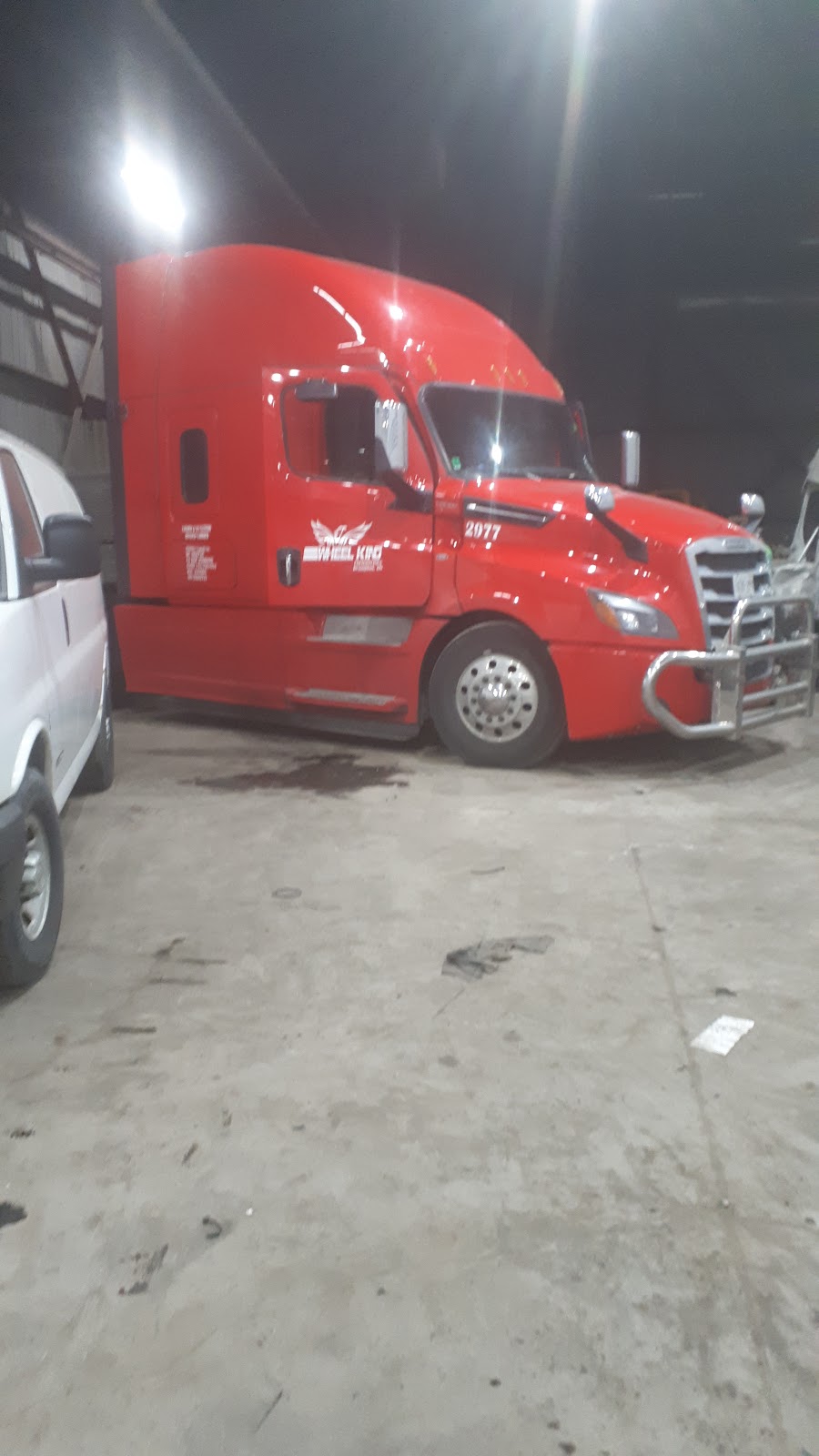 WHEEL KING TRANSHAUL | 475 Harrop Dr, Milton, ON L9T 3H3, Canada | Phone: (905) 636-1711