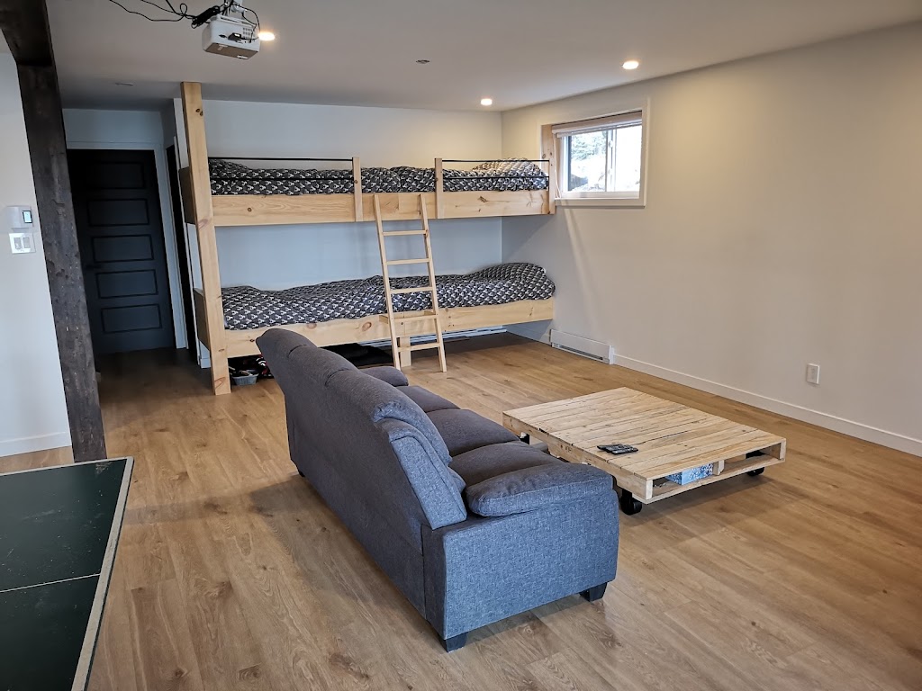 R&R Chalets Experia | 10 Chem. du Lac-Fidèle, Entrelacs, QC J0T 2E0, Canada | Phone: (438) 929-0220