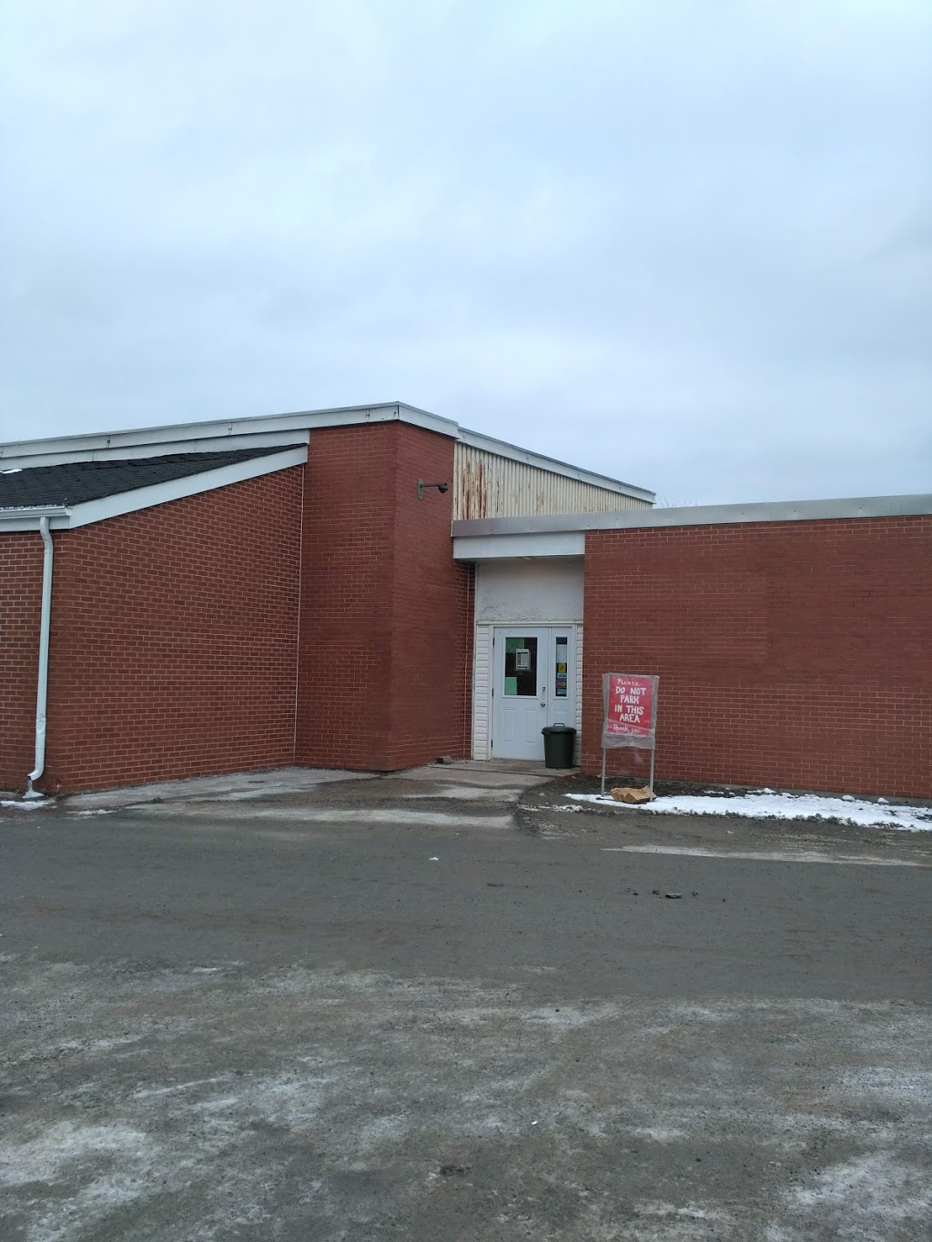 Ricks Riches Thrift Store | 21 Convent Road, Enfield, NS B2T 1C9, Canada | Phone: (902) 883-4910