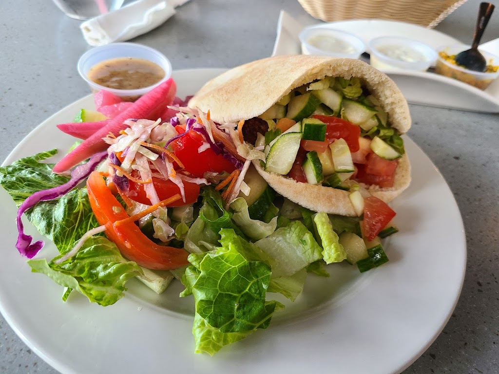Montfort Mediterranean Cuisine Restaurant - Trafalgar | 430 Iroquois Shore Rd, Oakville, ON L6H 1M3, Canada | Phone: (905) 845-7937