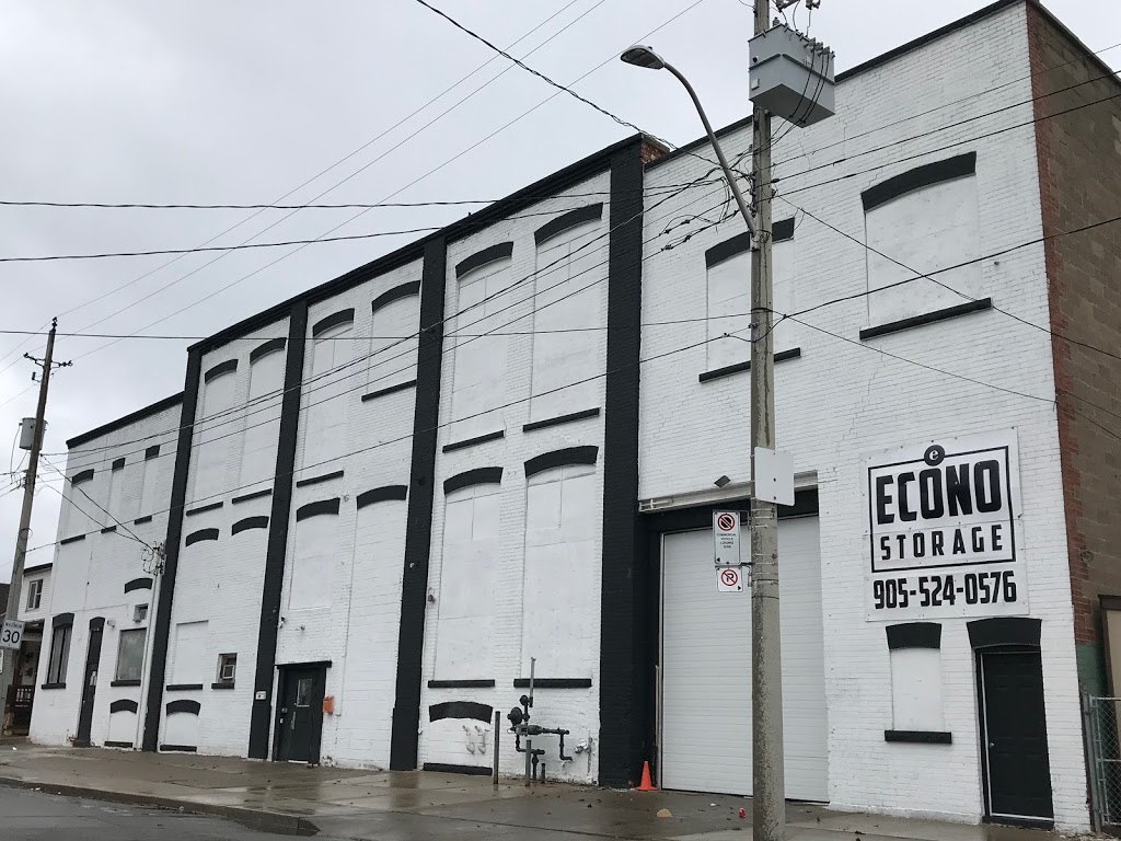 Econo Storage Hamilton | 562 Catharine St N, Hamilton, ON L8L 4V5, Canada | Phone: (289) 204-2267