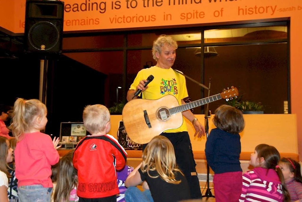 Dan the Music Man | 10 Applefield Dr, Scarborough, ON M1P 3X9, Canada | Phone: (416) 410-7765