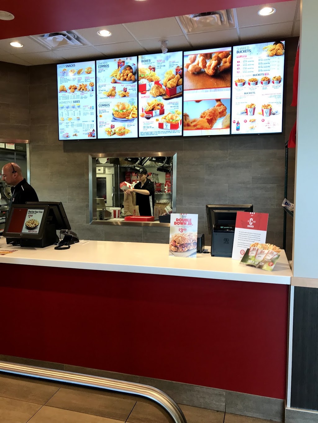 KFC | 1375 Trim Rd, Orléans, ON K4A 3P7, Canada | Phone: (613) 714-4485