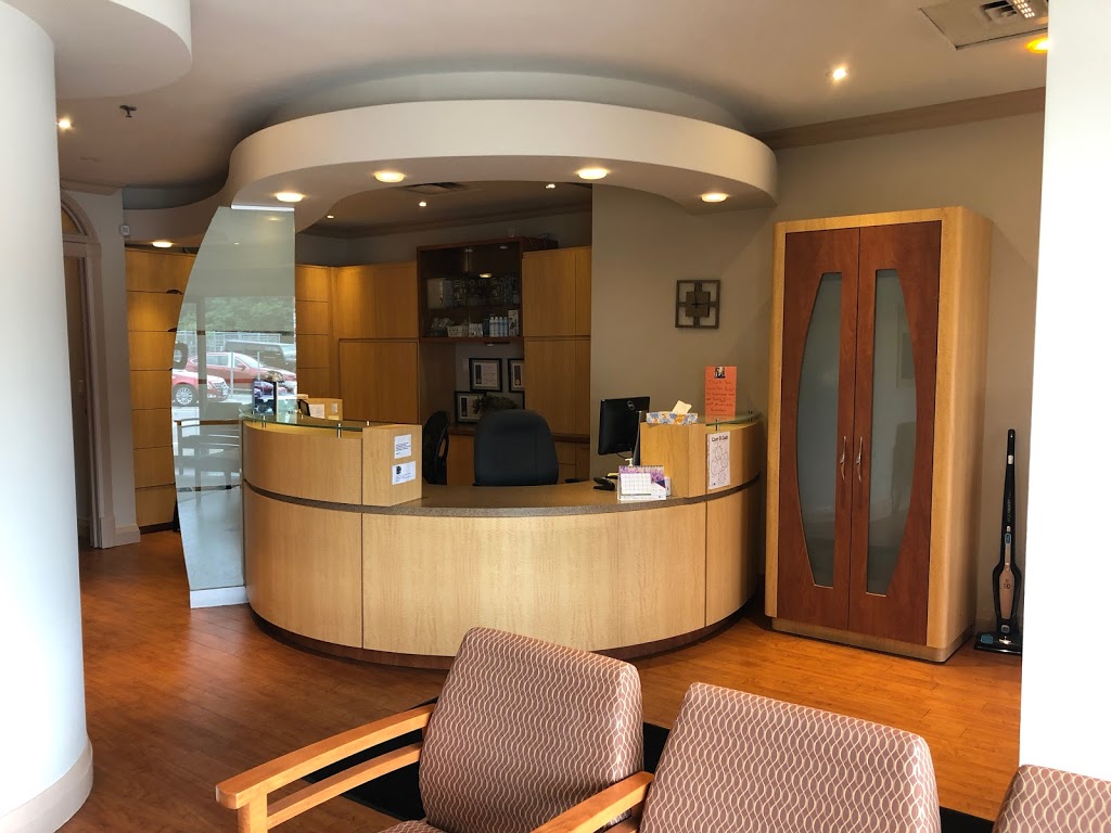 Lorne Park Dentistry | 1150 Lorne Park Rd, Mississauga, ON L5H 3A5, Canada | Phone: (905) 274-6678