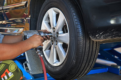 Fenmar Auto Service | 2420 Finch Ave W Unit #14, North York, ON M9M 2E2, Canada | Phone: (416) 743-4050