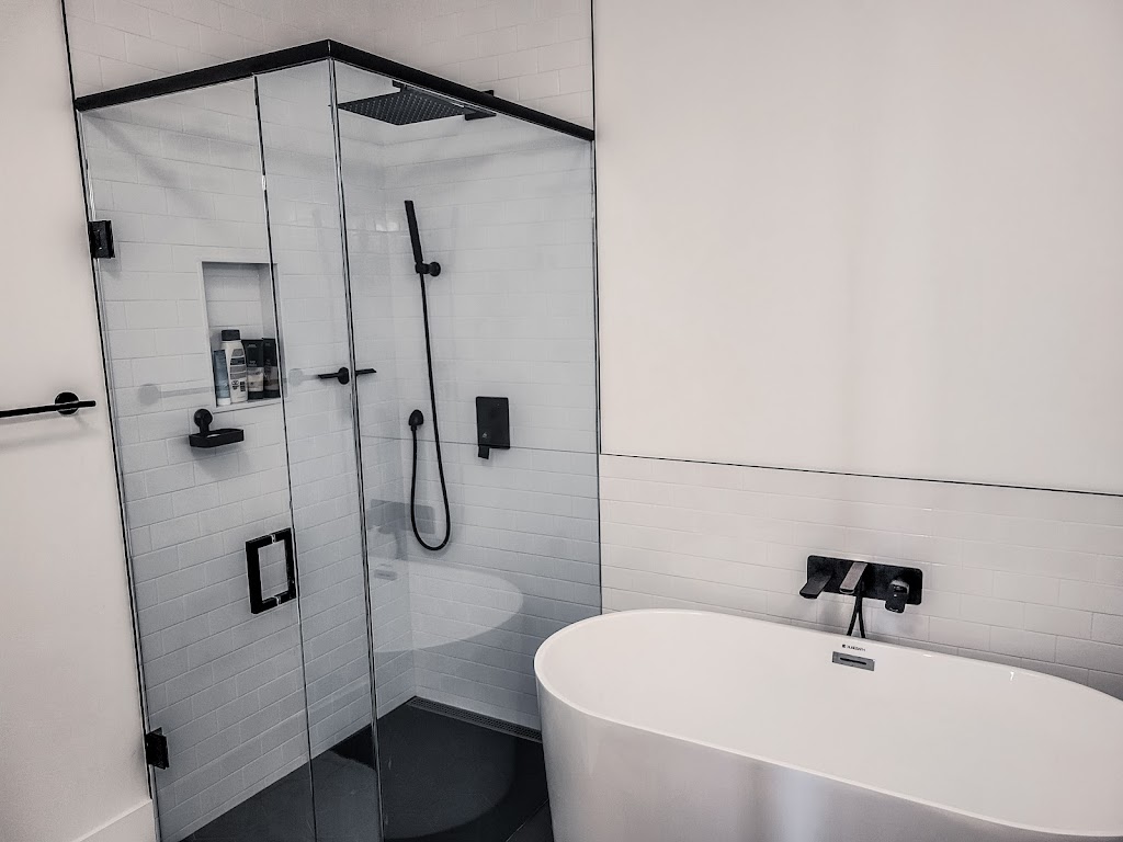 Easy Renovation Oshawa | 600 Rossland Rd W, Oshawa, ON L1J 8M7, Canada | Phone: (416) 323-3419